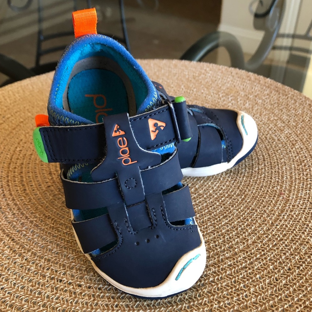 GUC Plae Sam 2.0 Sandal Shoe 7.5 Vegan